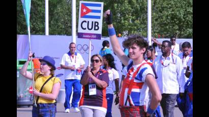 Acto por izaje de la bandera cubana