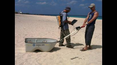 Investigadores cubanos