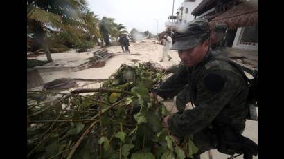 Tormenta tropical Ernesto por el territorio mexicano