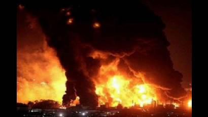 Incendio en Refinería de Pemex, México