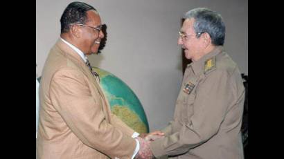 Raúl Castro y Louis Farrakhan
