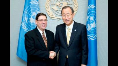 Canciller cubano y Ban Ki-moon