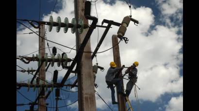 Servicio eléctrico en Holguín