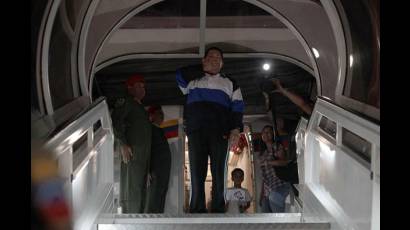 Chávez parte hacia Cuba