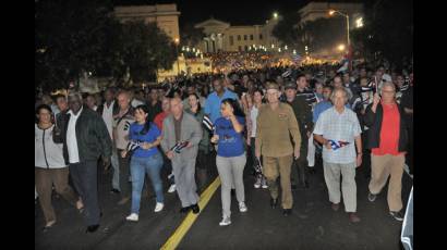Marcha de las antorchas por el 160 aniversario del natalicio de José Martí.
