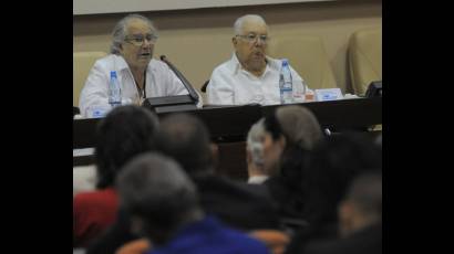 Conferencia de Adolfo Pérez Esquivel y Armando Hart Dávalos