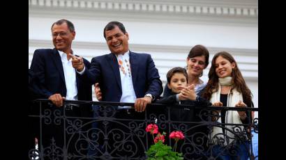 Rafael Correa festeja reelección presidencial