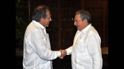 Recibió Raúl al Canciller de Uruguay