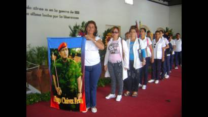Cuba rinde tributo al presidente Hugo Chávez