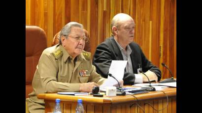 Raúl Castro y Rodrigo Malmierca