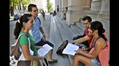 Estudiantes universitarios 