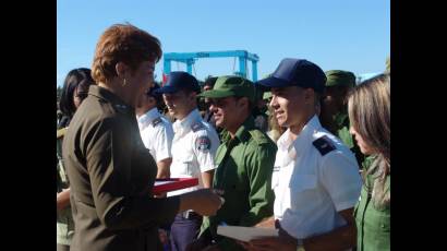 El Minint se suma a las celebraciones