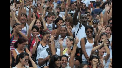 Jóvenes cubanos