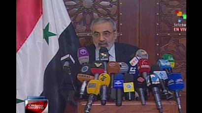 Ministro de información sirio Omran Al-Zoubi