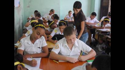 Estudiantes en Cuba