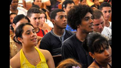 Adolescentes y jóvenes