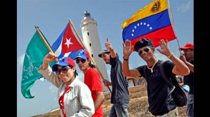 Liliana, Reinaldo, Álex y Luis Enrique