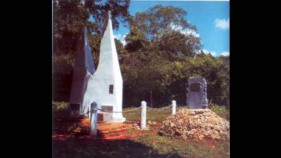 Monumento a la expedición de Juan Rius Rivera 