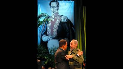 Fidel junto a Chávez