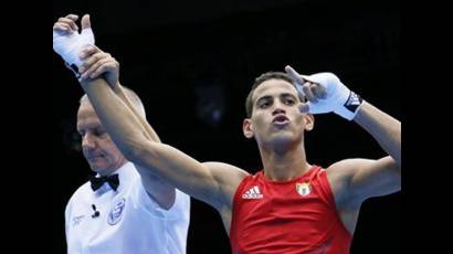 El campeón olímpico Robeisy Ramírez