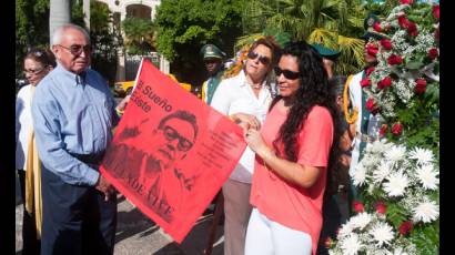 Homenaje a Salvador Allende