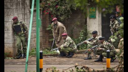 Ataque de los miembros de la milicia radical islámica somalí Al Shabab a centro comercial