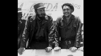 Fidel Castro y Ernesto Che Guevara