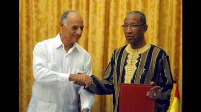Firman Cuba y Guinea Bissau acuerdo de cooperación cultural