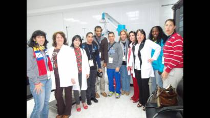 Colaboradores cubanos de la salud en Ecuador