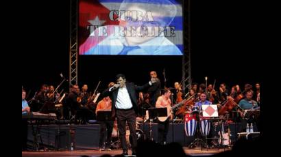 Álvaro Torres en Cuba