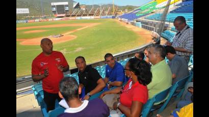 Colaboradores cubanos