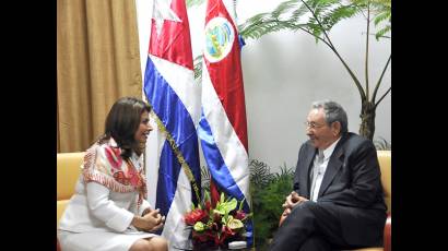 Mandatarios de Cuba y Costa Rica
