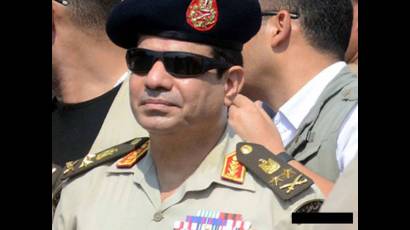 Al Sisi será candidato a los comicios para asegurarse en el poder
