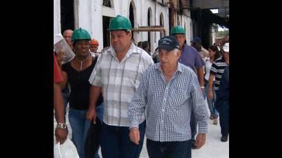 Machado Ventura reconoce esfuerzos avileños