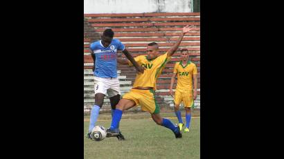 Fútbol cubano