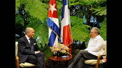 Recibió Raúl a Canciller de Francia