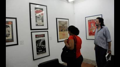 Inauguración de la muestra Carteles en escena