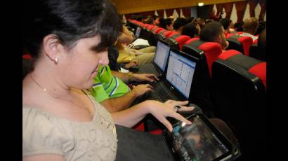 Audiencia Pública Parlamentaria en Cuba