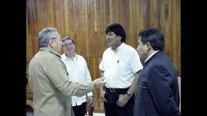 Recibió Raúl Castro al Presidente de Bolivia Evo Morales