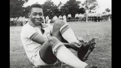Edson Arantes do Nascimento, Pelé