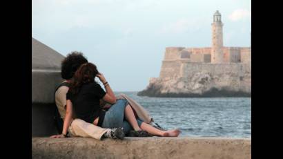 Pareja de jóvenes