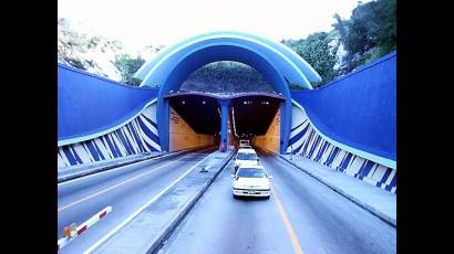 Túnel de la Bahía