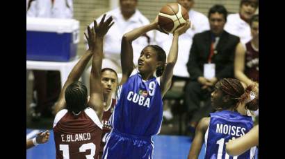 Jugadora de baloncesto femenino