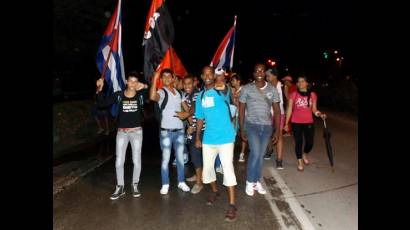 Caminata entre Holguín y Gibara en homenaje a Camilo Cienfuegos Gorriarán