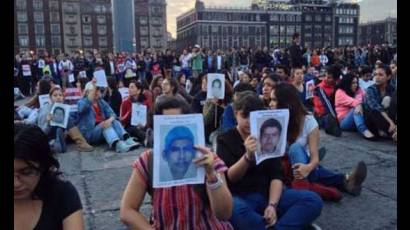 Protestas por asesinato de estudiantes normalistas