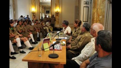 Presentación de libros «Solidaridad a prueba» y «Guile»