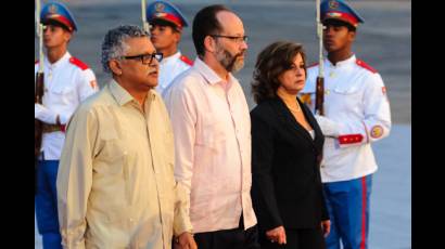 María Esther Reus, Irwin LaRocque y Alfonso Múnera Cavadía