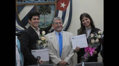 Premio latinoamericano sobre redes sociales