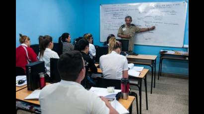 Escuela Nacional de Formación Aduanera