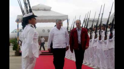 Miguel Díaz-Canel Bermúdez a su llegada a Venezuela